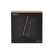 PAX Plus Starter Kit Vaporizer - stilvolles Design für Kräuter und Extrakte, jetzt bei Altai Hemps erhältlich.